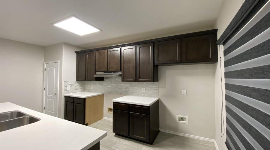 9975 Rosary, Laredo, Texas 78045, 3 Bedrooms Bedrooms, 3 Rooms Rooms,2 BathroomsBathrooms,Residential,For Sale,9975 Rosary,20253272