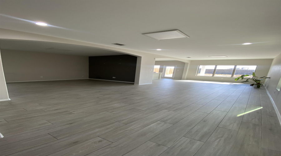 9975 Rosary, Laredo, Texas 78045, 3 Bedrooms Bedrooms, 3 Rooms Rooms,2 BathroomsBathrooms,Residential,For Sale,9975 Rosary,20253272