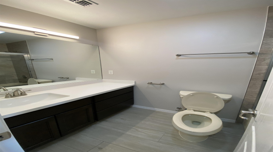 9975 Rosary, Laredo, Texas 78045, 3 Bedrooms Bedrooms, 3 Rooms Rooms,2 BathroomsBathrooms,Residential,For Sale,9975 Rosary,20253272