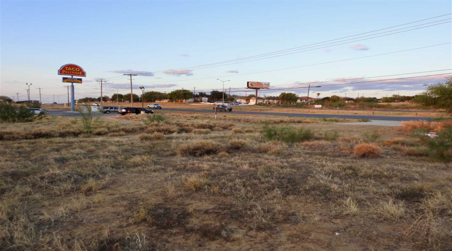 3610 U.S. Hwy 83 South, Laredo, Texas 78046, ,Land,For Sale,3610 U.S. Hwy 83 South,20253275
