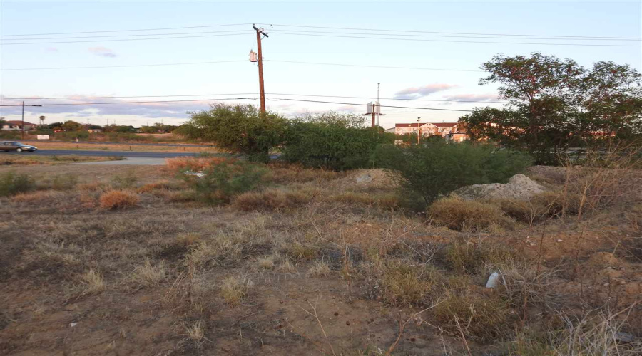 3610 U.S. Hwy 83 South, Laredo, Texas 78046, ,Land,For Sale,3610 U.S. Hwy 83 South,20253275