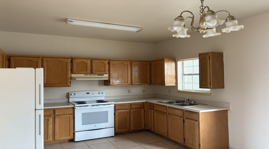 4419 Springfield Ave, Laredo, Texas 78041, 1 Bedroom Bedrooms, 2 Rooms Rooms,1 BathroomBathrooms,Residential,For Rent,4419 Springfield Ave,20253284