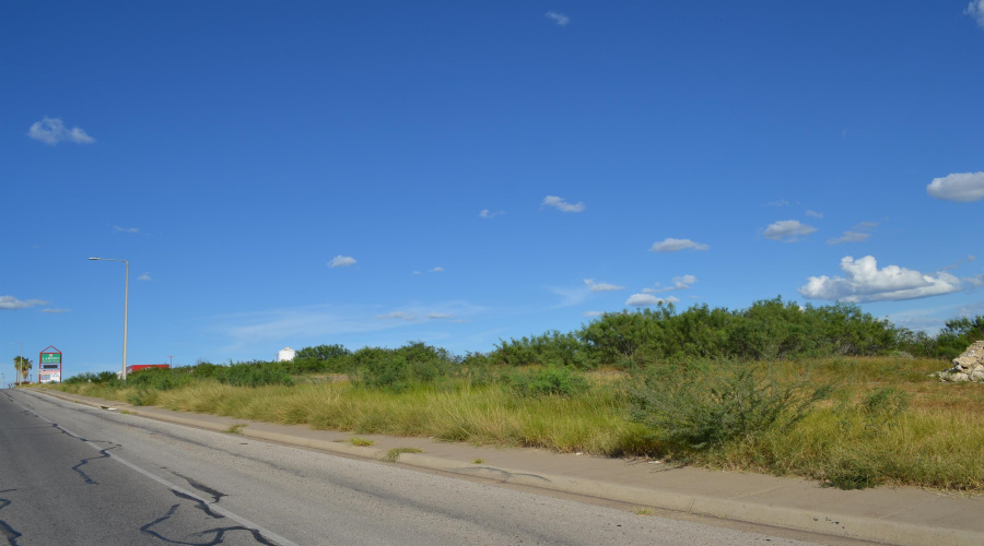 000 Jaime Zapata Memorial Hwy, Laredo, Texas 78043, ,Land,For Sale,000 Jaime Zapata Memorial Hwy,20241130