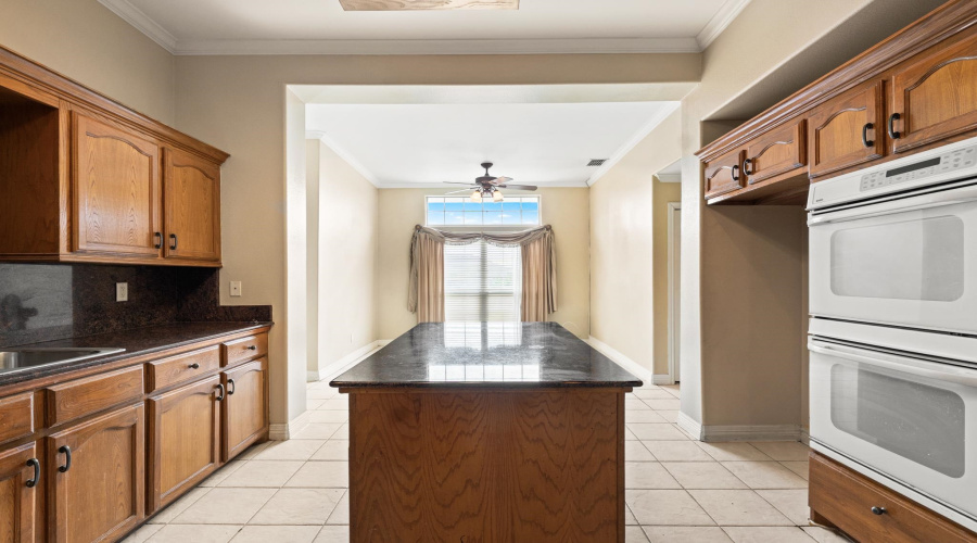 3022 Edgar Allan Poe Lp, Laredo, Texas 78045, 4 Bedrooms Bedrooms, 8 Rooms Rooms,3 BathroomsBathrooms,Residential,For Sale,3022 Edgar Allan Poe Lp,20253314