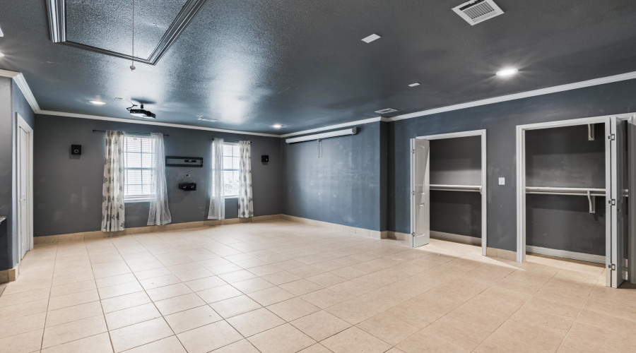 3022 Edgar Allan Poe Lp, Laredo, Texas 78045, 4 Bedrooms Bedrooms, 8 Rooms Rooms,3 BathroomsBathrooms,Residential,For Sale,3022 Edgar Allan Poe Lp,20253314