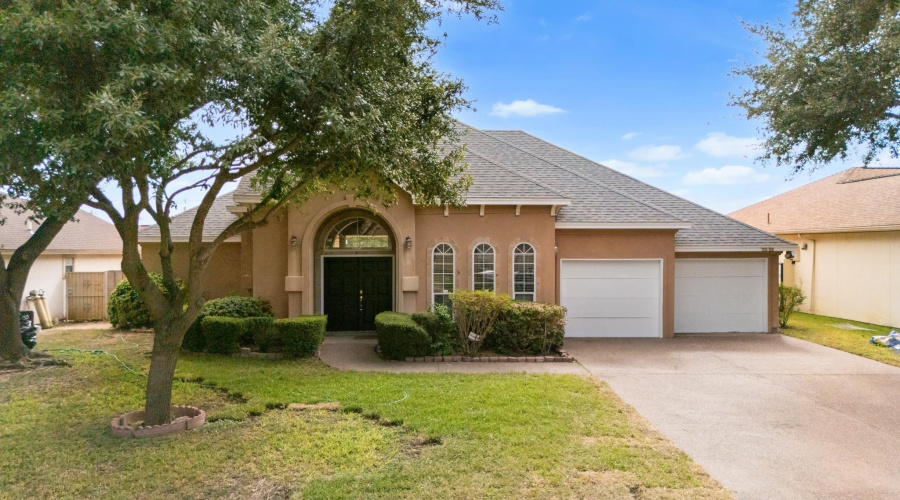 3022 Edgar Allan Poe Lp, Laredo, Texas 78045, 4 Bedrooms Bedrooms, 8 Rooms Rooms,3 BathroomsBathrooms,Residential,For Sale,3022 Edgar Allan Poe Lp,20253314