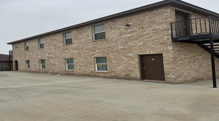 2302 Rosario St, Laredo, Texas 78043, 2 Bedrooms Bedrooms, 4 Rooms Rooms,1 BathroomBathrooms,Residential,For Rent,2302 Rosario St,20253317