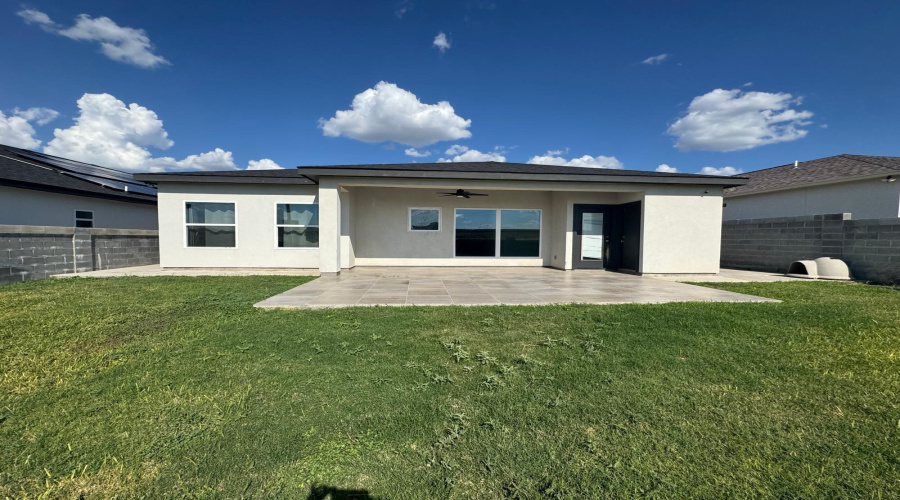 1504 Ocaso Dr., LAREDO, Texas 78045, 3 Bedrooms Bedrooms, 6 Rooms Rooms,2 BathroomsBathrooms,Residential,For Rent,1504 Ocaso Dr.,20253326 1504 Ocaso Dr., LAREDO, Texas 78045, 3 Bedrooms Bedrooms, 6 Rooms Rooms,2 BathroomsBathrooms,Residential,For Rent,1504 Ocaso Dr.,20253326