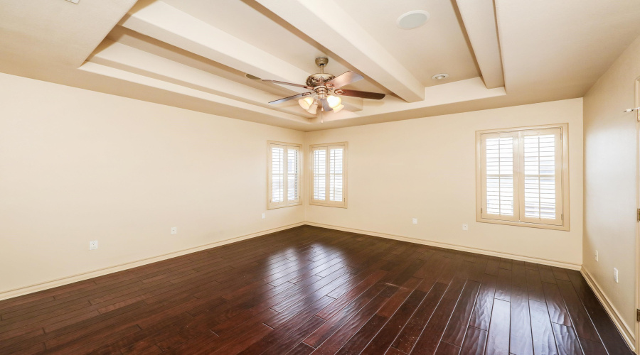 9813 Sandhill Dr, Laredo, Texas 78045, 4 Bedrooms Bedrooms, 9 Rooms Rooms,3 BathroomsBathrooms,Residential,For Sale,9813 Sandhill Dr,20253360