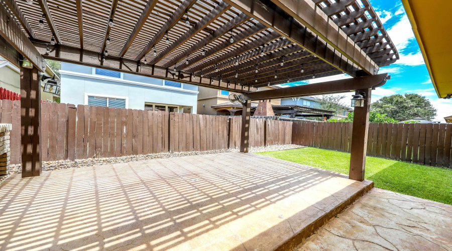 9813 Sandhill Dr, Laredo, Texas 78045, 4 Bedrooms Bedrooms, 9 Rooms Rooms,3 BathroomsBathrooms,Residential,For Sale,9813 Sandhill Dr,20253360