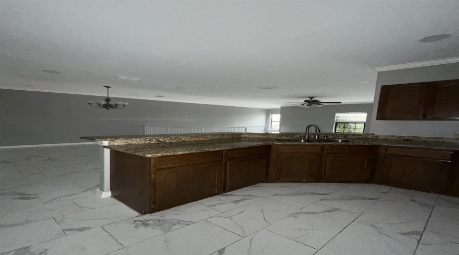 8216 Casa Verde Rd, LAREDO, Texas 78041, 2 Bedrooms Bedrooms, 5 Rooms Rooms,2 BathroomsBathrooms,Residential,For Sale,8216 Casa Verde Rd,20253364