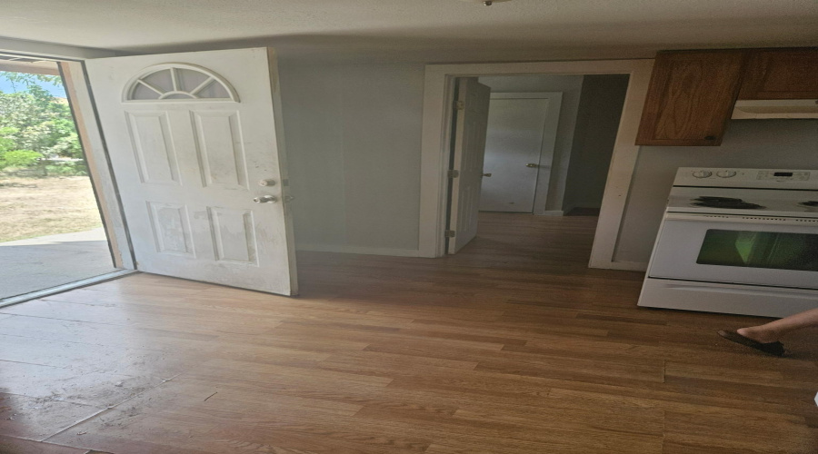 1617 Burnside St, Laredo, Texas 78040, ,Multi-family,For Sale,1617 Burnside St,20253362