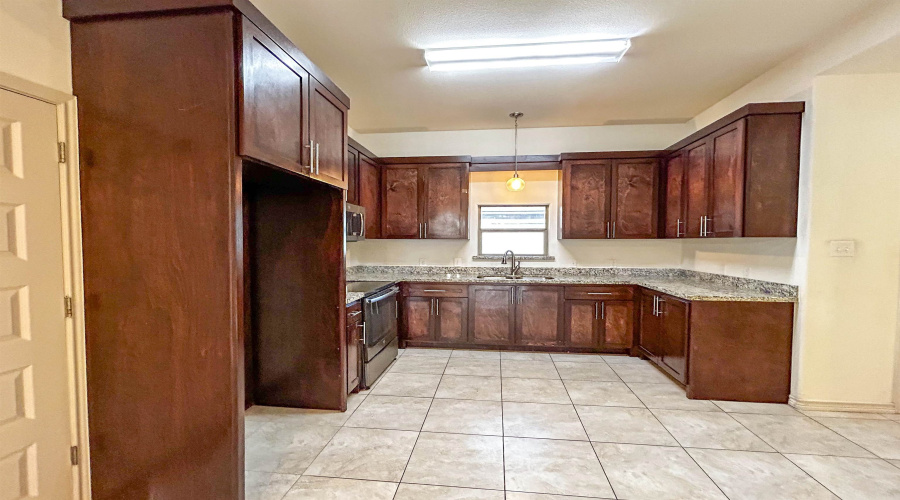 833 George Read Dr, laredo, Texas 78046, 4 Bedrooms Bedrooms, 10 Rooms Rooms,3 BathroomsBathrooms,Residential,For Sale,833 George Read Dr,20253352