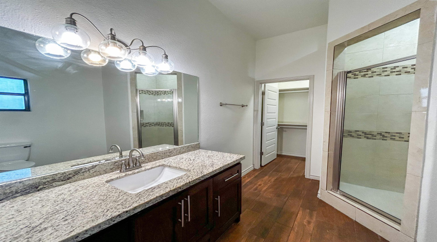 833 George Read Dr, laredo, Texas 78046, 4 Bedrooms Bedrooms, 10 Rooms Rooms,3 BathroomsBathrooms,Residential,For Sale,833 George Read Dr,20253352