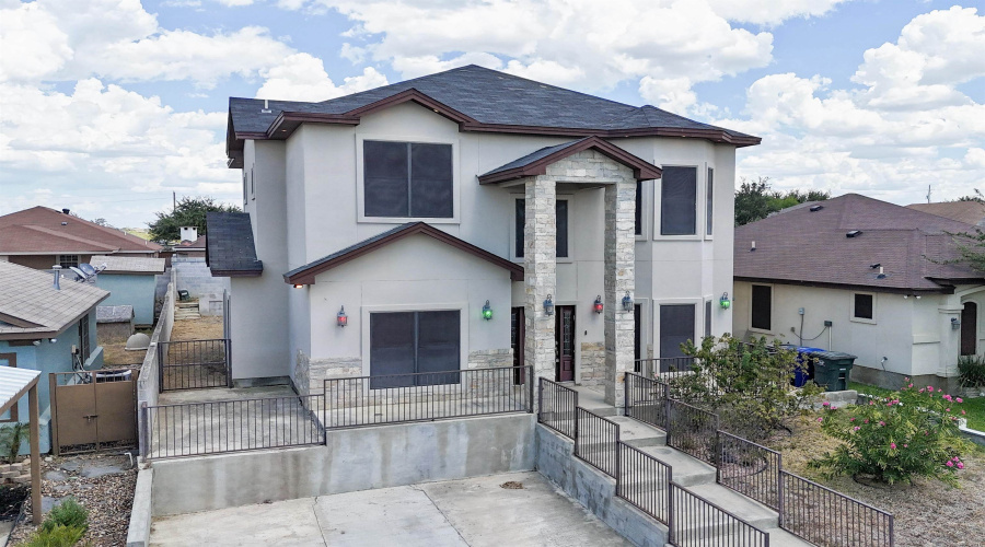 833 George Read Dr, laredo, Texas 78046, 4 Bedrooms Bedrooms, 10 Rooms Rooms,3 BathroomsBathrooms,Residential,For Sale,833 George Read Dr,20253352