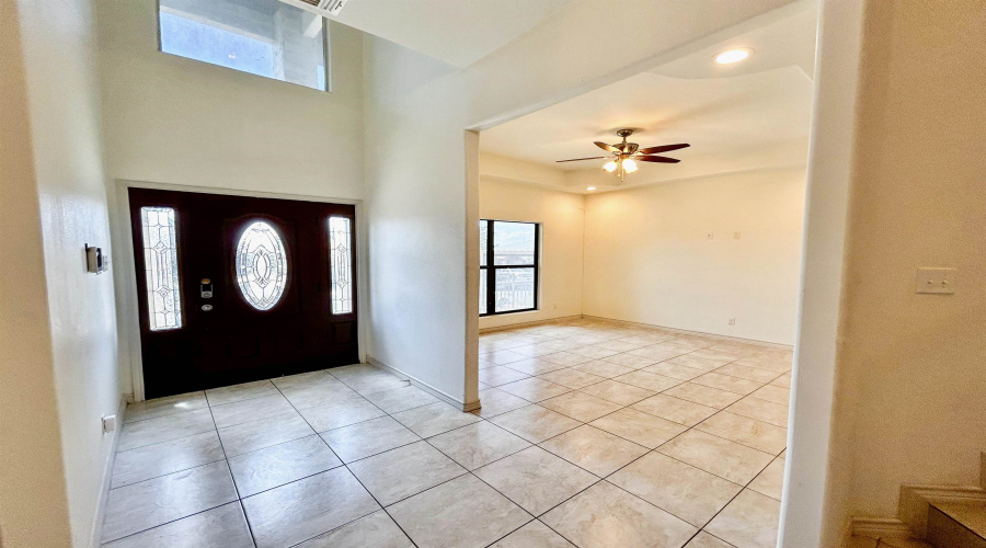 833 George Read Dr, laredo, Texas 78046, 4 Bedrooms Bedrooms, 10 Rooms Rooms,3 BathroomsBathrooms,Residential,For Sale,833 George Read Dr,20253352