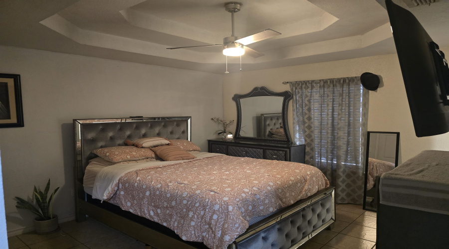 1924 Mexico Ave, Laredo, Texas 78046-606, 4 Bedrooms Bedrooms, 5 Rooms Rooms,2 BathroomsBathrooms,Residential,For Sale,1924 Mexico Ave,20253358