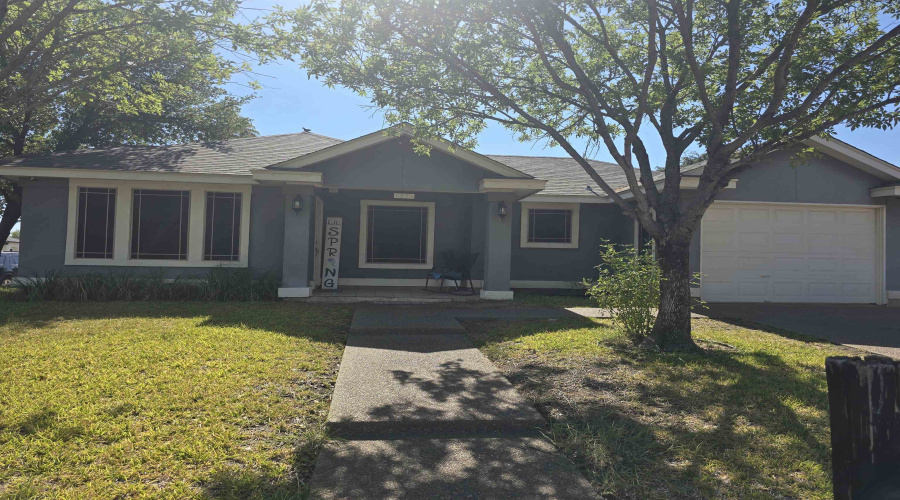 1924 Mexico Ave, Laredo, Texas 78046-606, 4 Bedrooms Bedrooms, 5 Rooms Rooms,2 BathroomsBathrooms,Residential,For Sale,1924 Mexico Ave,20253358