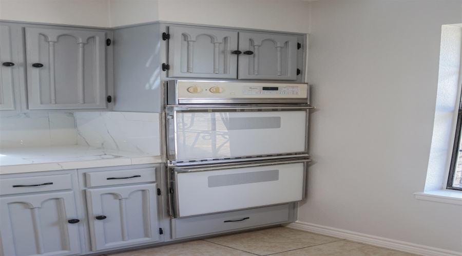 102 Arizona Lp, LAREDO, Texas 78041, 3 Bedrooms Bedrooms, 8 Rooms Rooms,2 BathroomsBathrooms,Residential,For Rent,102 Arizona Lp,20253366