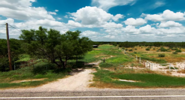 2247 FM 1025, Crystal City, Texas 78839, ,Land,For Sale,2247 FM 1025,20253377