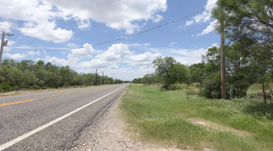 2247 FM 1025, Crystal City, Texas 78839, ,Land,For Sale,2247 FM 1025,20253377