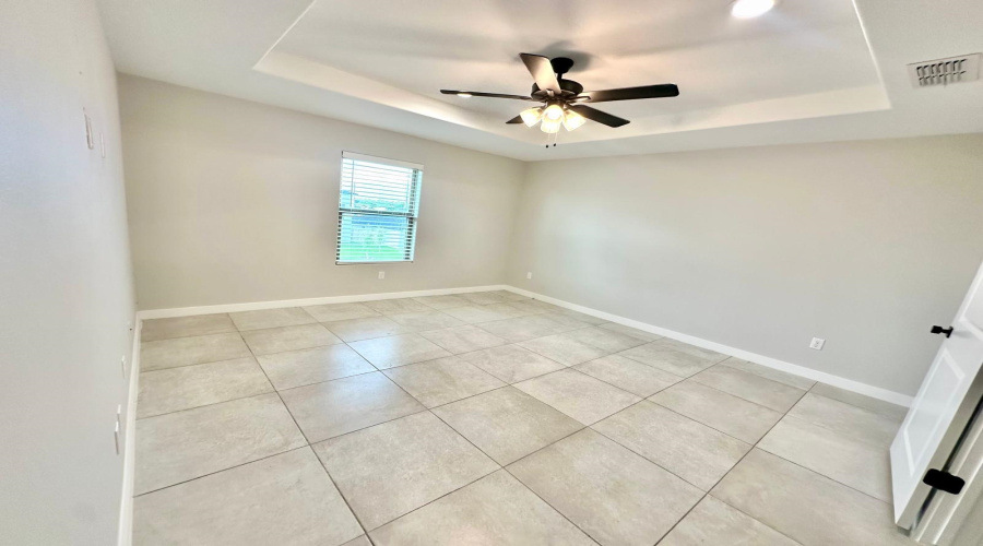 2329 Durazno Ct., Laredo, Texas 78046, 4 Bedrooms Bedrooms, 5 Rooms Rooms,2 BathroomsBathrooms,Residential,For Sale,2329 Durazno Ct.,20253380