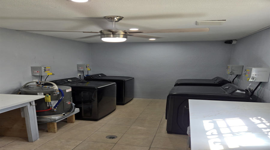 3020 Corpus Christi St, Laredo, Texas 78043, 2 Bedrooms Bedrooms, 3 Rooms Rooms,1 BathroomBathrooms,Residential,For Rent,3020 Corpus Christi St,20253385