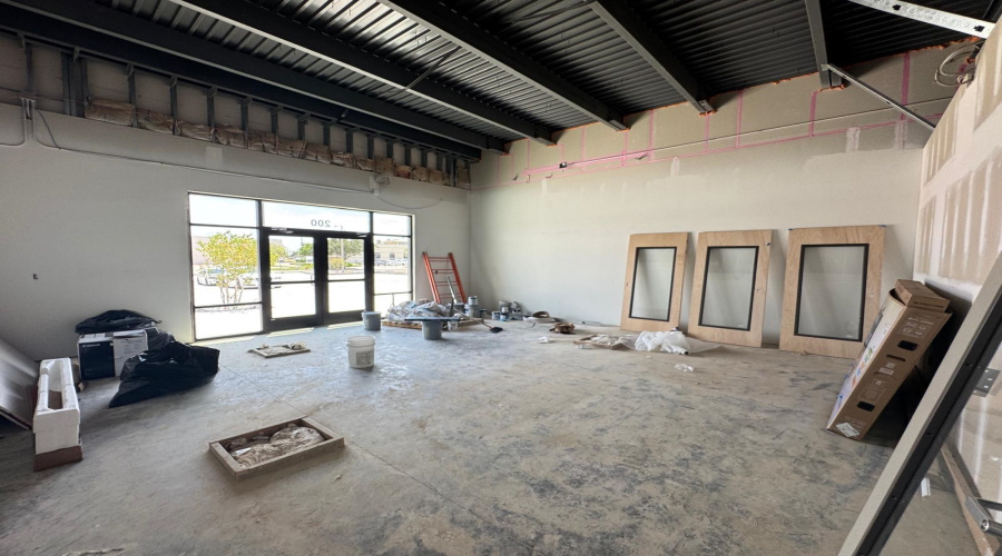 1310 Trey Dr, LAREDO, Texas 78041, 1 Room Rooms,1 BathroomBathrooms,Commercial retail/office,For Rent,1310 Trey Dr,20253391