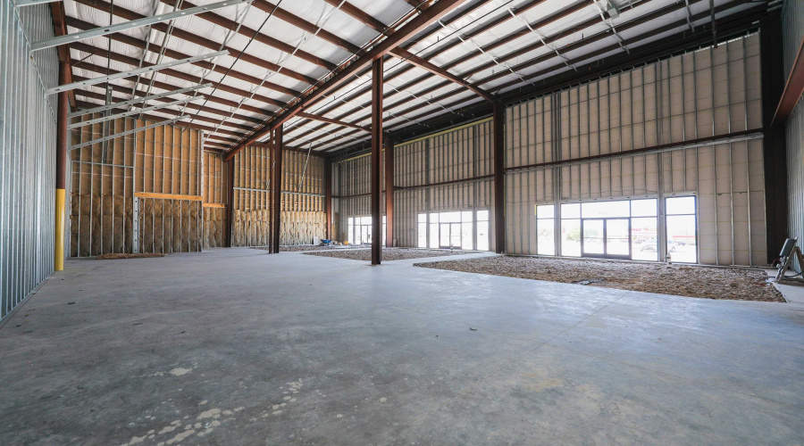 102 Floral Blvd, LAREDO, Texas 78045, 1 Room Rooms,1 BathroomBathrooms,Commercial retail/office,For Rent,102 Floral Blvd,20253398