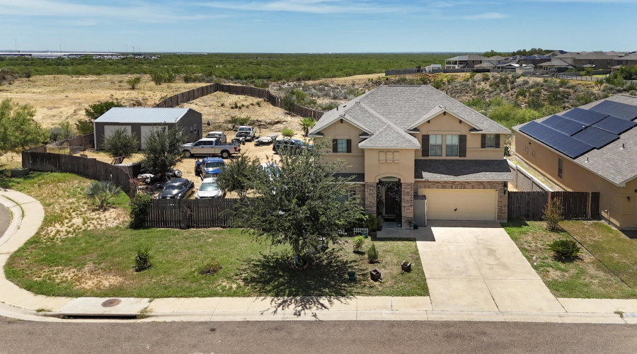 508 Jeanne Ct, Laredo, Texas 78045, 4 Bedrooms Bedrooms, 8 Rooms Rooms,3 BathroomsBathrooms,Residential,For Sale,508 Jeanne Ct,20253393