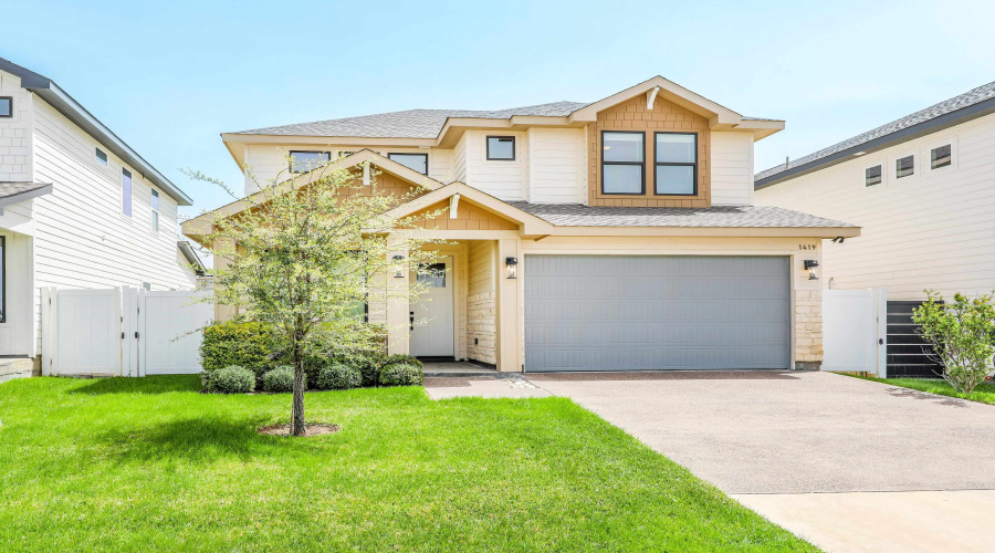 1419 Calamian Dr., Laredo, Texas 78045, 4 Bedrooms Bedrooms, 8 Rooms Rooms,3 BathroomsBathrooms,Residential,For Sale,1419 Calamian Dr.,20253394