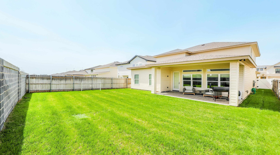 1419 Calamian Dr., Laredo, Texas 78045, 4 Bedrooms Bedrooms, 8 Rooms Rooms,3 BathroomsBathrooms,Residential,For Sale,1419 Calamian Dr.,20253394