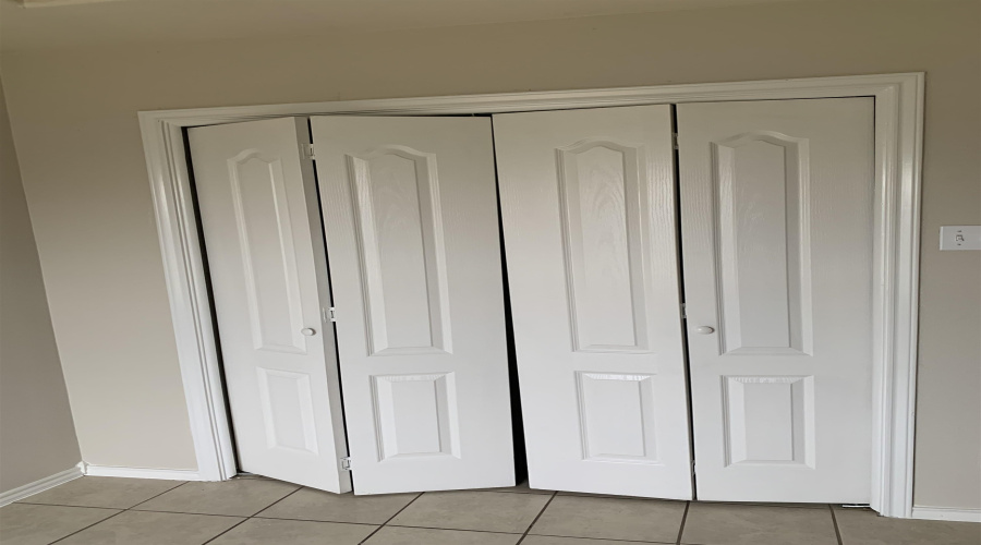 3709 Nubes Dr, Laredo, Texas 78046, 3 Bedrooms Bedrooms, 5 Rooms Rooms,2 BathroomsBathrooms,Residential,For Rent,3709 Nubes Dr,20253396