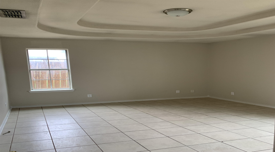 3709 Nubes Dr, Laredo, Texas 78046, 3 Bedrooms Bedrooms, 5 Rooms Rooms,2 BathroomsBathrooms,Residential,For Rent,3709 Nubes Dr,20253396