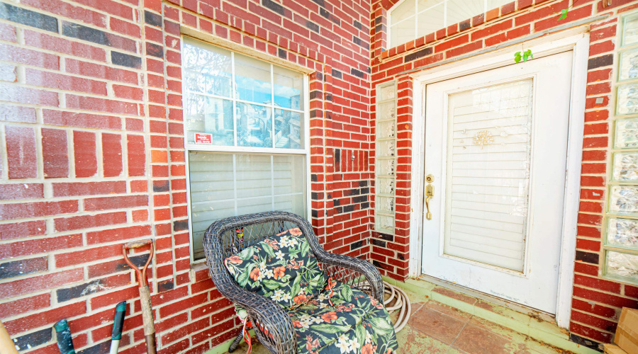 143 North Ave, Laredo, Texas 78045-7713, 3 Bedrooms Bedrooms, 7 Rooms Rooms,3 BathroomsBathrooms,Residential,For Sale,143 North Ave,20253406