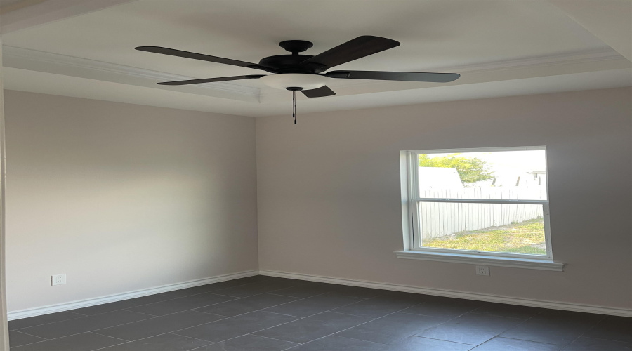 709 Palo De Rosa Loop, Laredo, Texas 78043, 3 Bedrooms Bedrooms, 5 Rooms Rooms,2 BathroomsBathrooms,Residential,For Sale,709 Palo De Rosa Loop,20253422