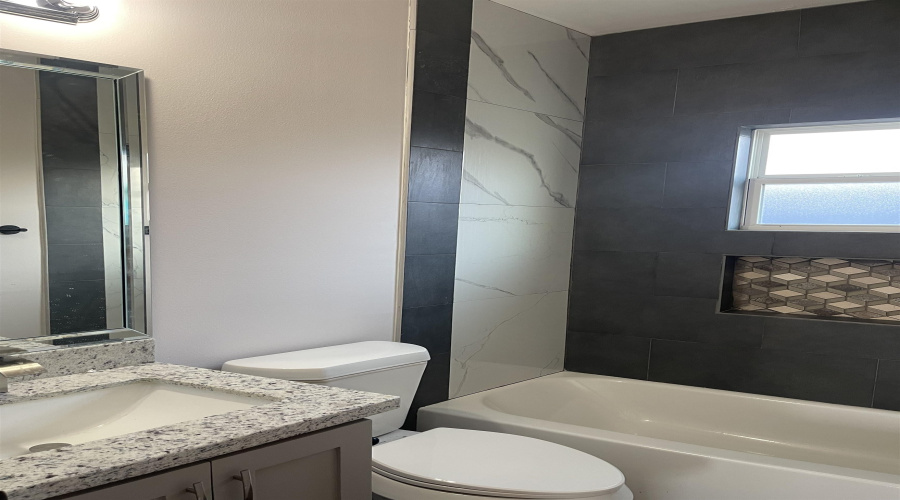 709 Palo De Rosa Loop, Laredo, Texas 78043, 3 Bedrooms Bedrooms, 5 Rooms Rooms,2 BathroomsBathrooms,Residential,For Sale,709 Palo De Rosa Loop,20253422