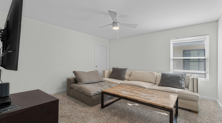 409 Deer Path Loop, Laredo, Texas 78045, 4 Bedrooms Bedrooms, 6 Rooms Rooms,2 BathroomsBathrooms,Residential,For Rent,409 Deer Path Loop,20253437