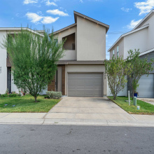 409 Deer Path Loop, Laredo, Texas 78045, 4 Bedrooms Bedrooms, 6 Rooms Rooms,2 BathroomsBathrooms,Residential,For Rent,409 Deer Path Loop,20253437