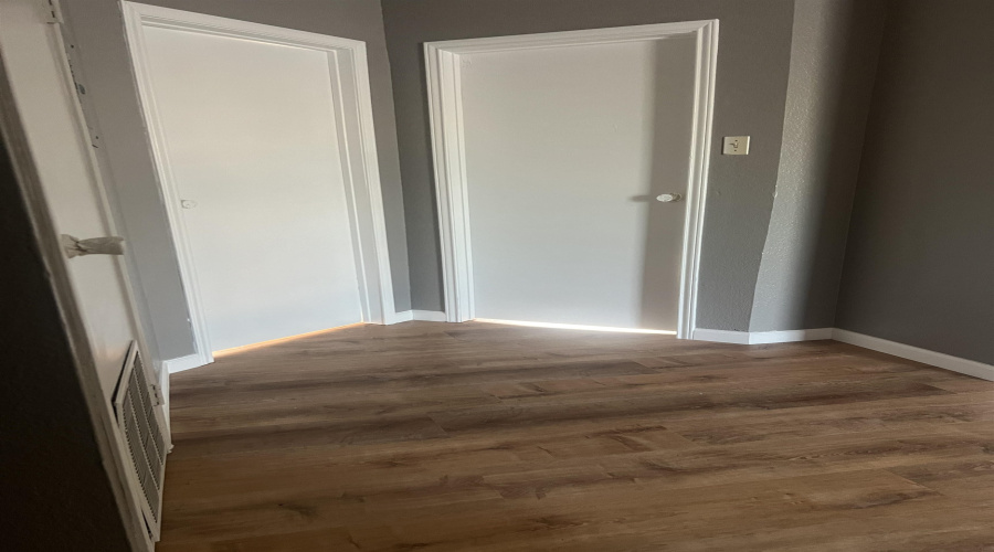 4102 Eagle Pass Ave, Laredo, Texas 78040, 2 Bedrooms Bedrooms, 4 Rooms Rooms,1 BathroomBathrooms,Residential,For Rent,4102 Eagle Pass Ave,20253439