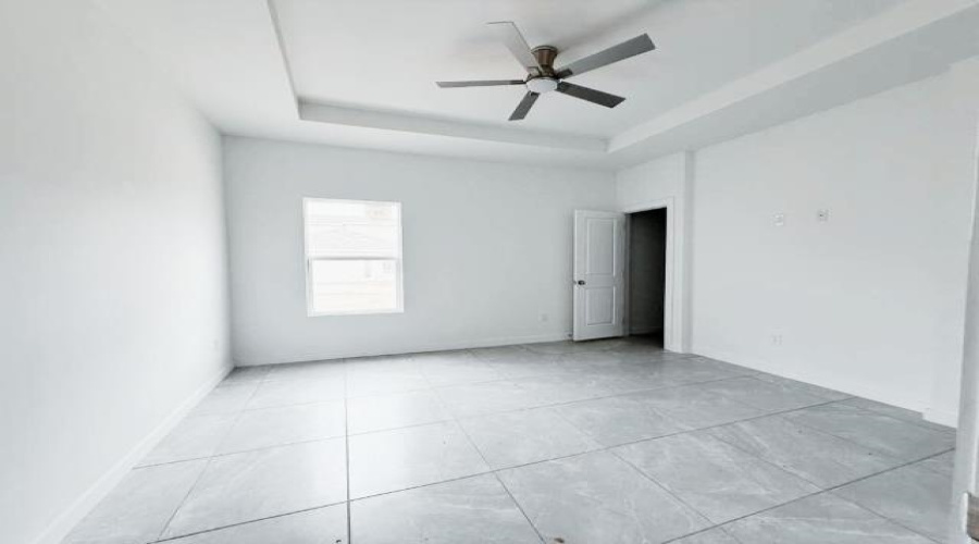 5115 Nispero Ln, Laredo, Texas 78046, 3 Bedrooms Bedrooms, 4 Rooms Rooms,2 BathroomsBathrooms,Residential,For Sale,5115 Nispero Ln,20253460