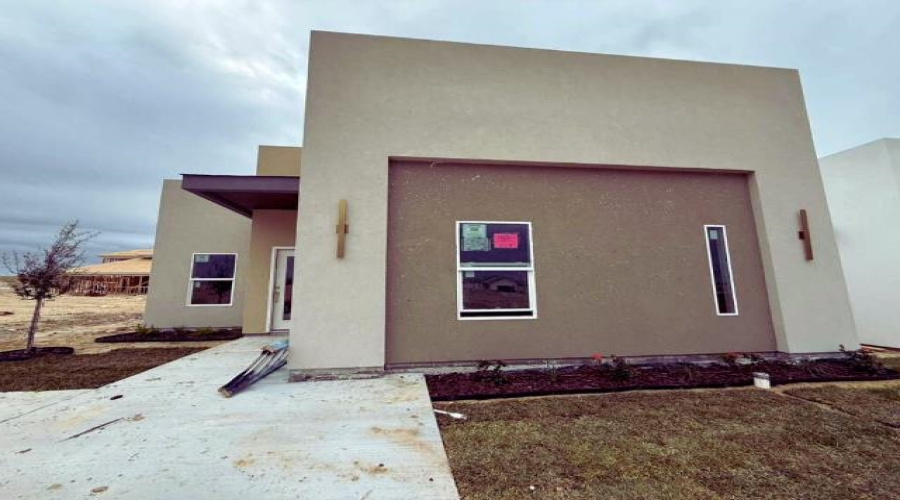 5117 Nispero Ln, Laredo, Texas 78046, 3 Bedrooms Bedrooms, 4 Rooms Rooms,2 BathroomsBathrooms,Residential,For Sale,5117 Nispero Ln,20253461