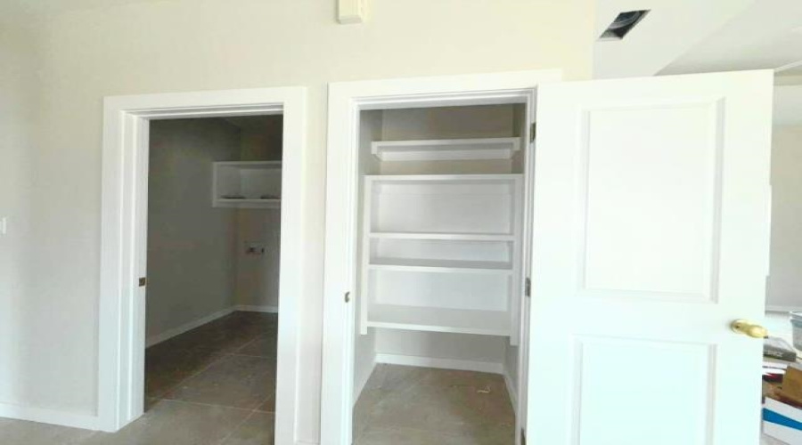 5117 Nispero Ln, Laredo, Texas 78046, 3 Bedrooms Bedrooms, 4 Rooms Rooms,2 BathroomsBathrooms,Residential,For Sale,5117 Nispero Ln,20253461