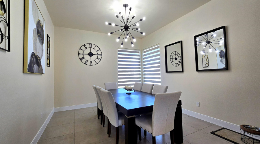 7415 Stephen King Lp., Laredo, Texas 78041, 4 Bedrooms Bedrooms, 5 Rooms Rooms,3 BathroomsBathrooms,Residential,For Sale,7415 Stephen King Lp.,20253462