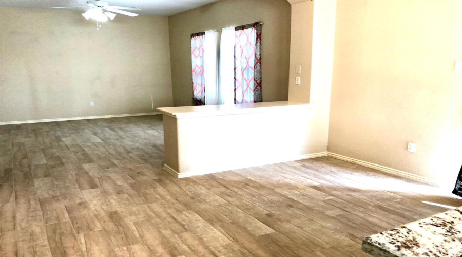 601 Pinos Cr, laredo, Texas 78043, 3 Bedrooms Bedrooms, 7 Rooms Rooms,2 BathroomsBathrooms,Residential,For Sale,601 Pinos Cr,20253466