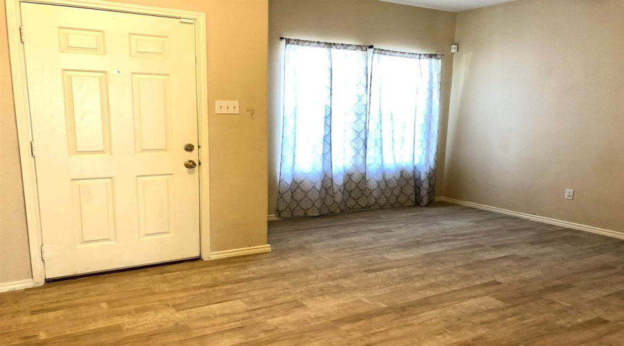601 Pinos Cr, laredo, Texas 78043, 3 Bedrooms Bedrooms, 7 Rooms Rooms,2 BathroomsBathrooms,Residential,For Sale,601 Pinos Cr,20253466
