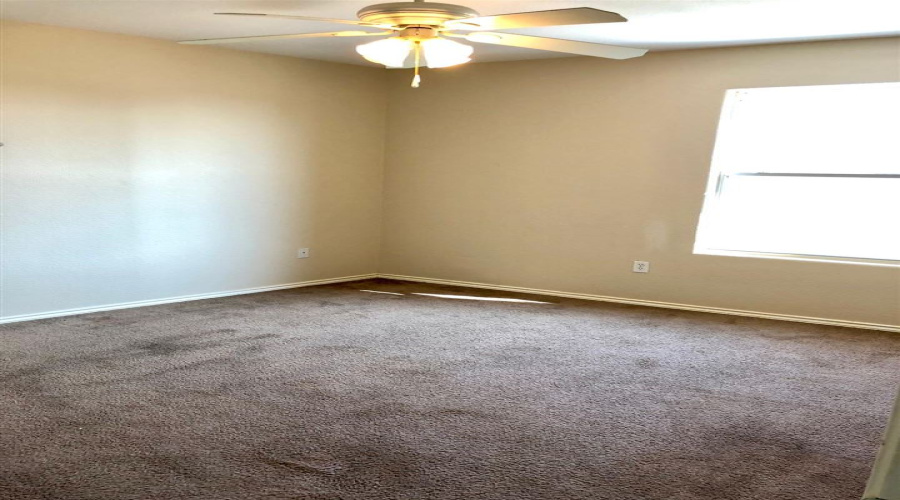 601 Pinos Cr, laredo, Texas 78043, 3 Bedrooms Bedrooms, 7 Rooms Rooms,2 BathroomsBathrooms,Residential,For Sale,601 Pinos Cr,20253466