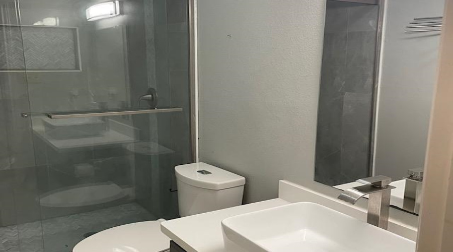 704 Muntjac Deer Ct, LAREDO, Texas 78045-4169, 3 Bedrooms Bedrooms, 7 Rooms Rooms,2 BathroomsBathrooms,Residential,For Sale,704 Muntjac Deer Ct,20253469