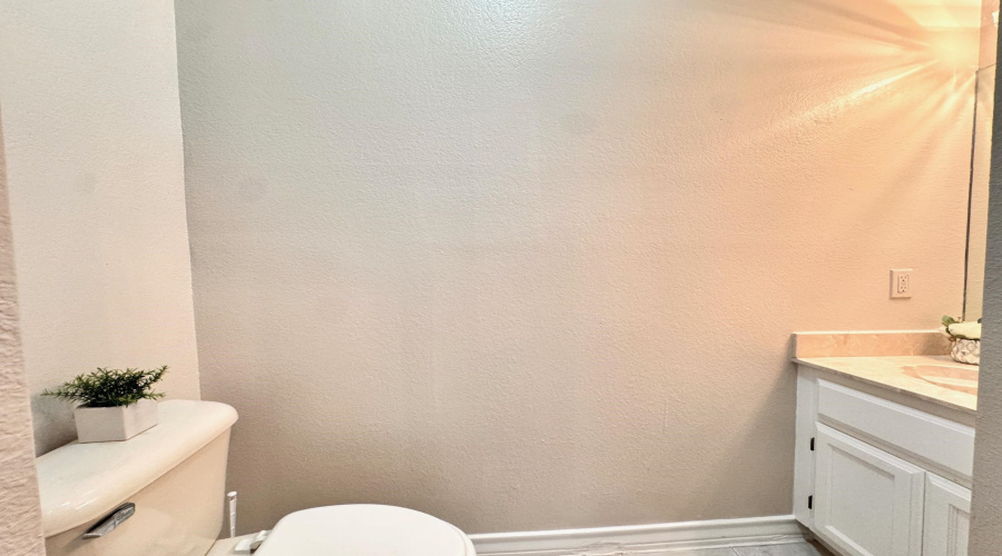 402 St Croix Dr, LAREDO, Texas 78045, 3 Bedrooms Bedrooms, 7 Rooms Rooms,2 BathroomsBathrooms,Residential,For Sale,402 St Croix Dr,20253473