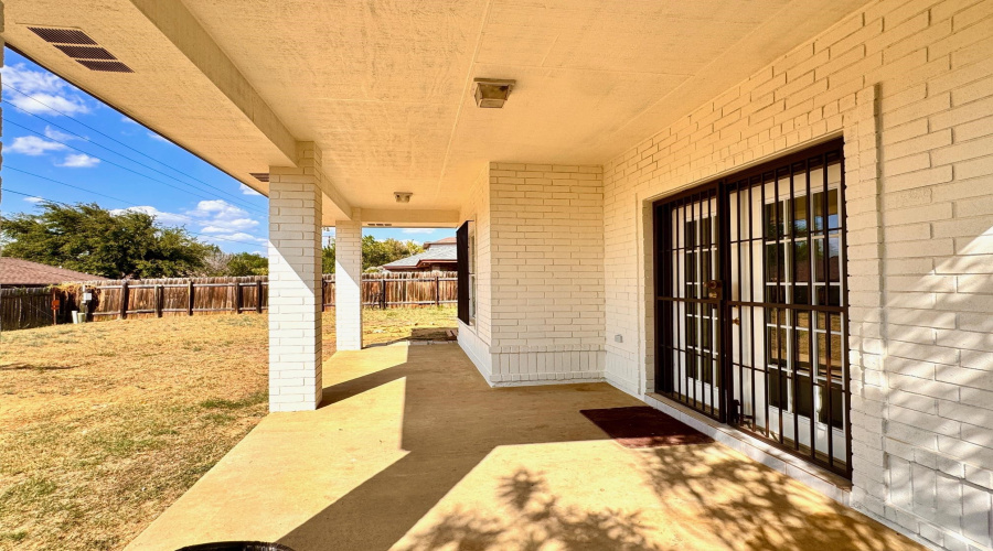 402 St Croix Dr, LAREDO, Texas 78045, 3 Bedrooms Bedrooms, 7 Rooms Rooms,2 BathroomsBathrooms,Residential,For Sale,402 St Croix Dr,20253473